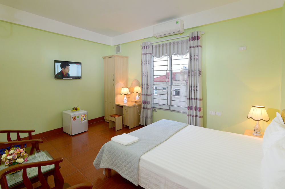 Noi Bai Airport Hotel Esterno foto